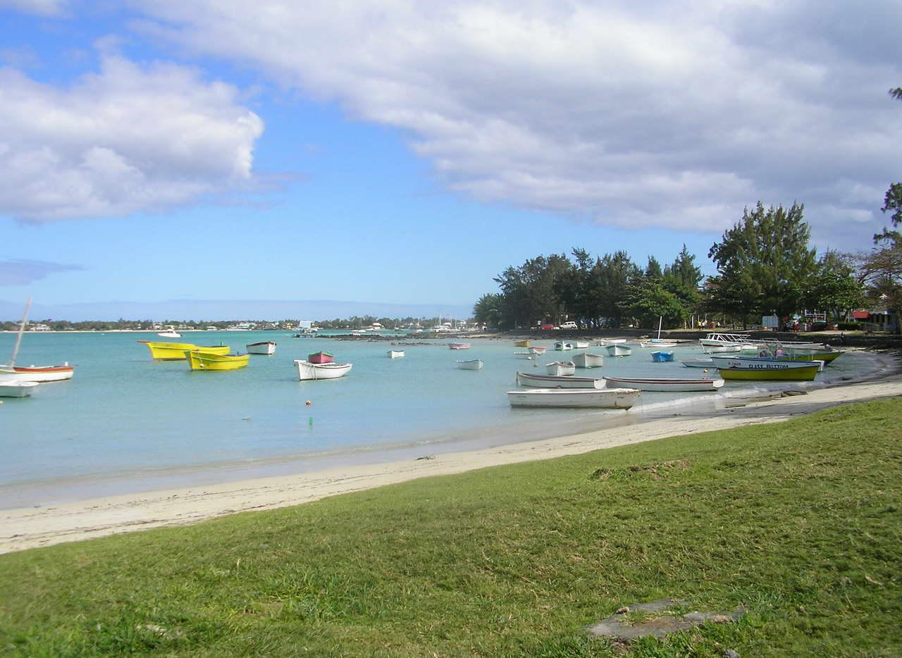 Sandee - Grand Baie Beach