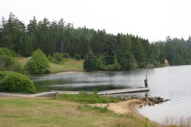 Sandee - Woahink Lake