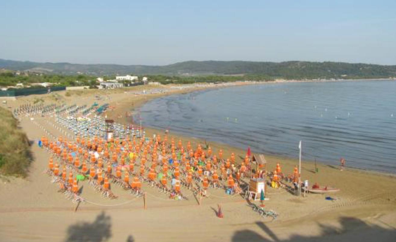 Sandee - Spiaggia Scialmarino