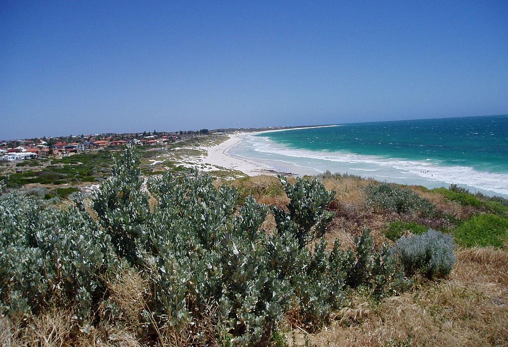 Sandee Mullaloo Beach Photo