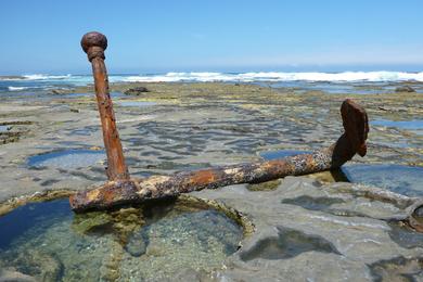 Sandee Wreck Beach Photo