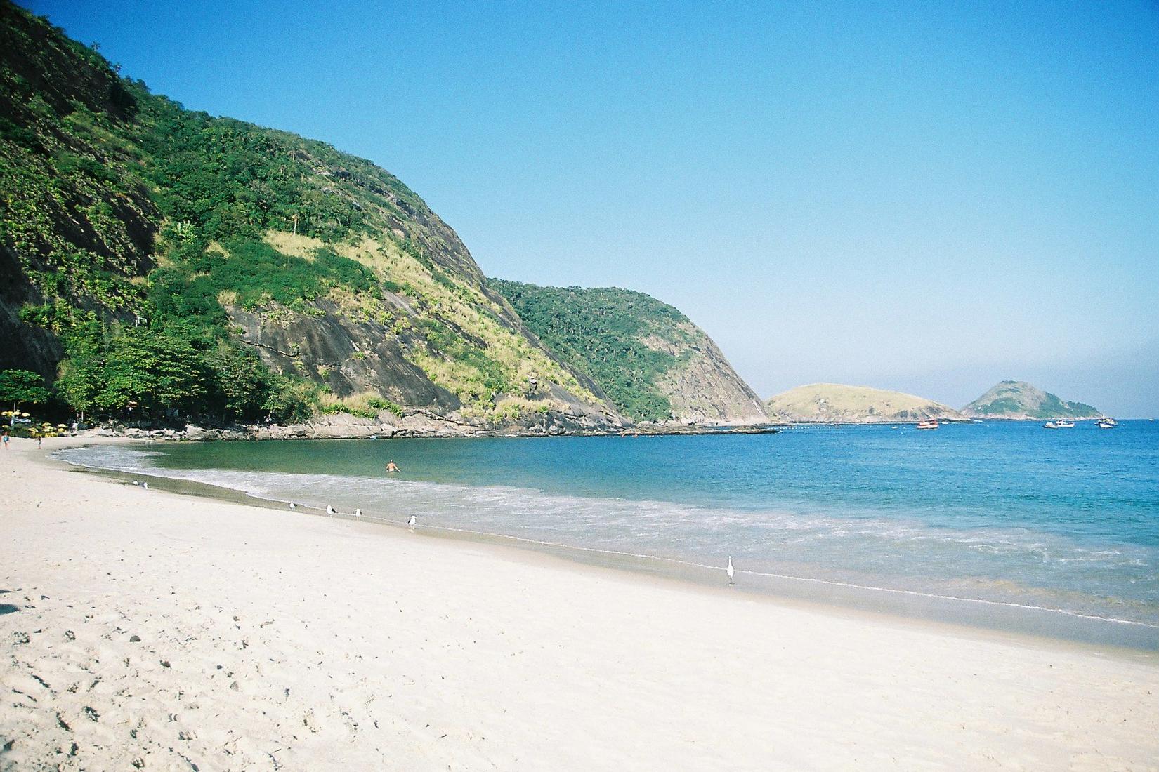 Sandee - Itaipu Beach