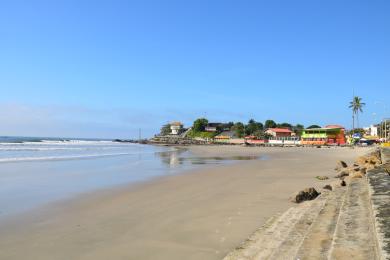 Sandee Matinhos Beach Photo