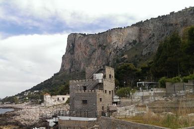 Sandee - Cala Levante