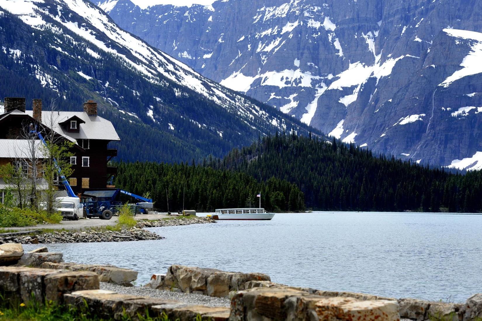 Sandee - Many Glacier Hotel