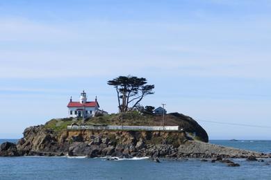 Sandee - Battery Point Lighthouse Beach