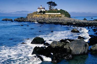 Sandee - Battery Point Lighthouse Beach