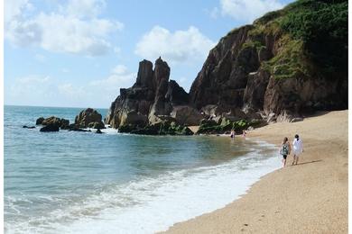 Sandee - Blackpool Sands Beach