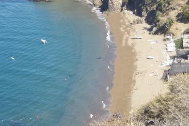 Sandee Toyon Bay