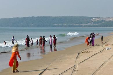 Sandee - Cansaulim Beach