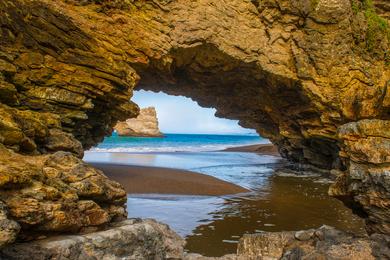 Sandee - Arch Rock Beach