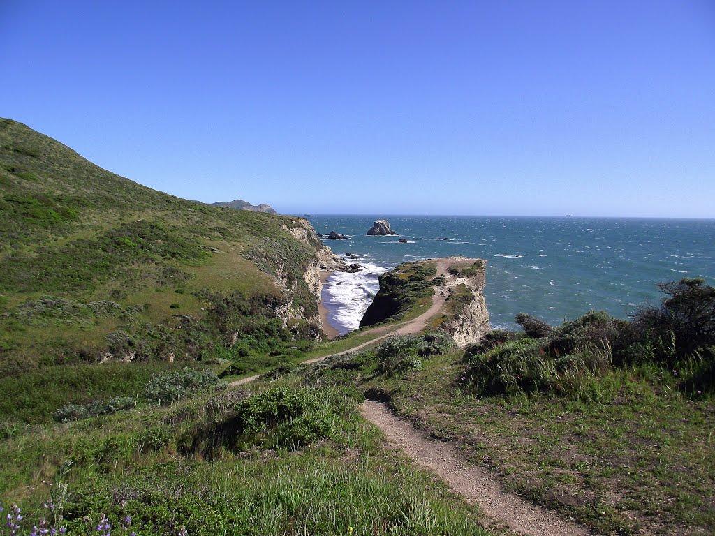 Sandee - Arch Rock Beach