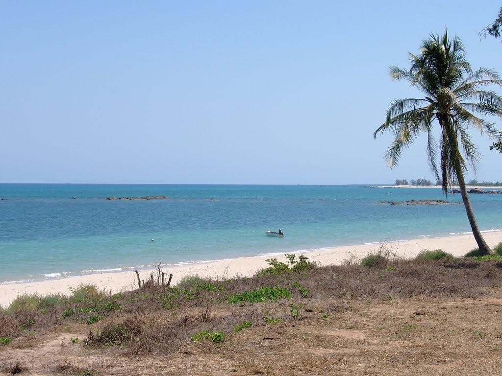 Sandee - Wallaby Beach