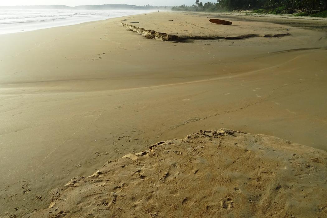 Sandee Arossim Beach