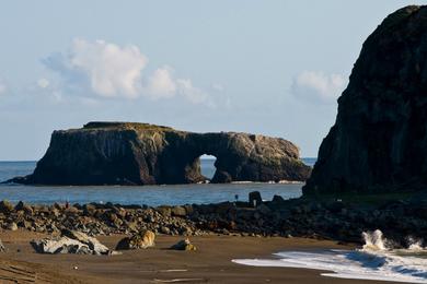 Sandee - Arched Rock Beach