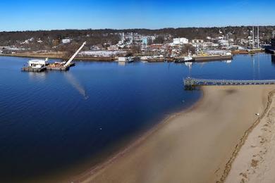 Sandee Hempstead Harbor Beach Park