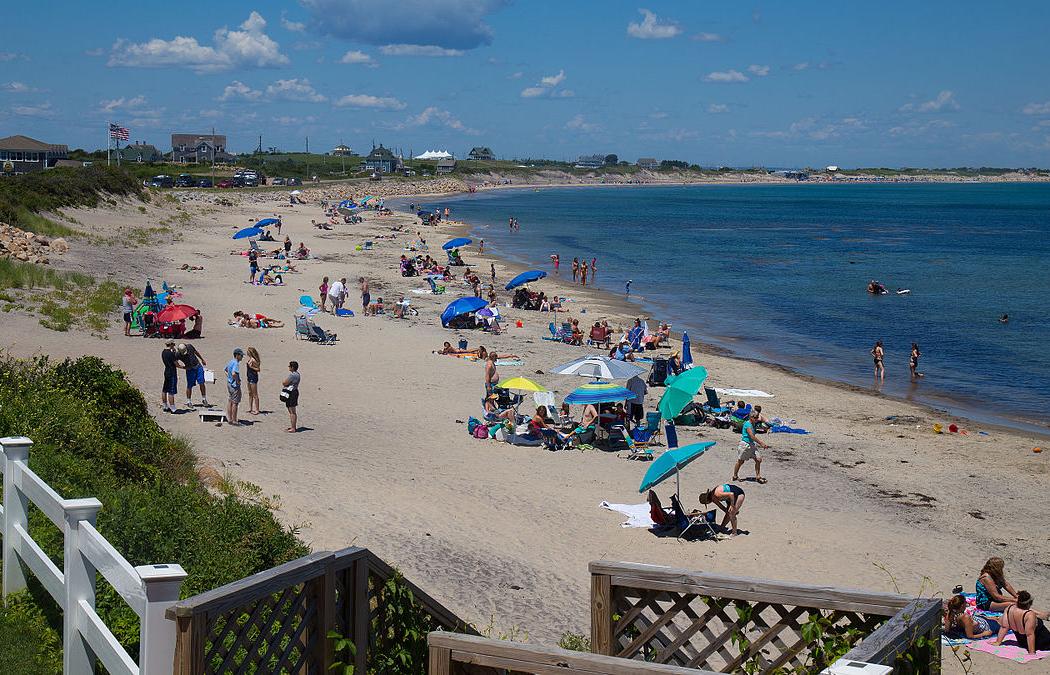 Sandee Crescent Beach