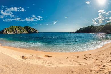 Sandee - Bahia Cacaluta