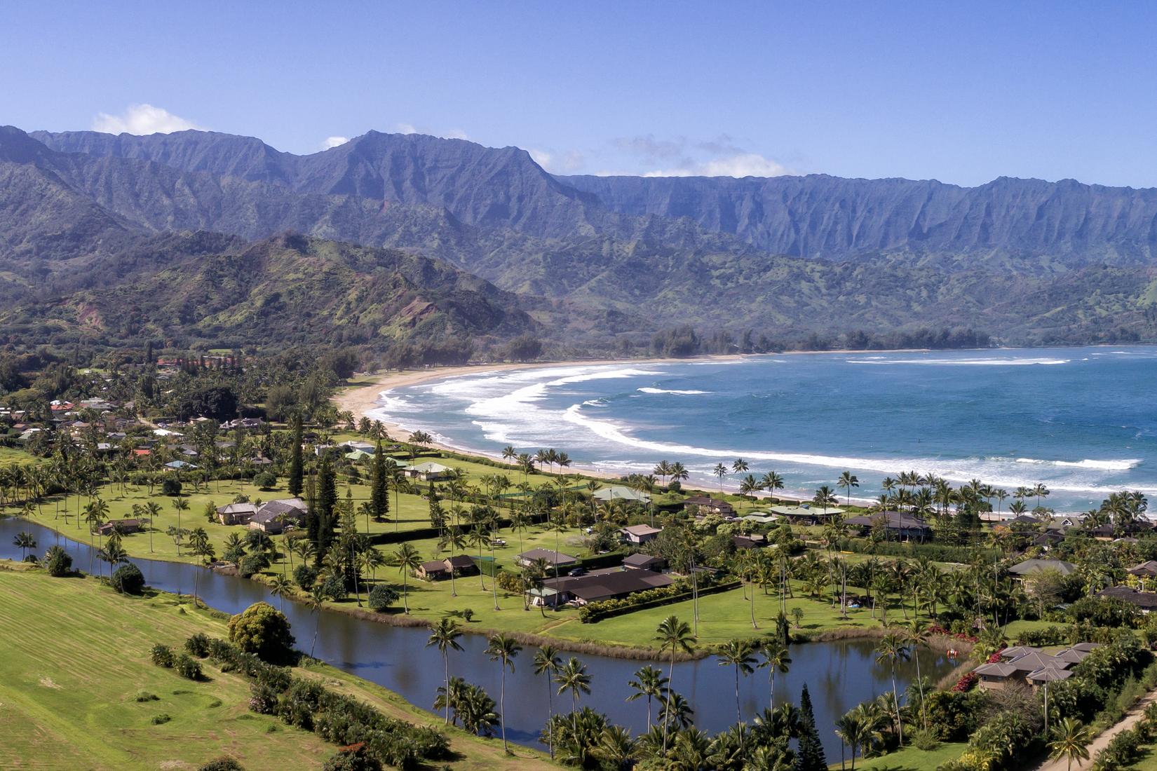 Sandee - Hanalei Beach