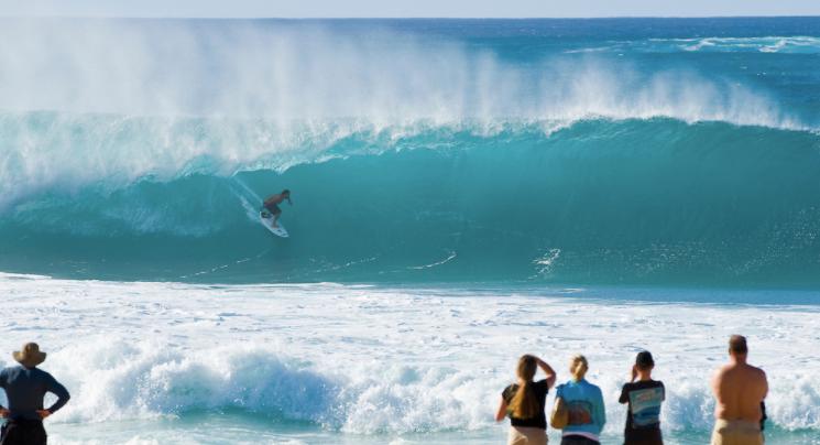 Sandee - Banzai Pipeline