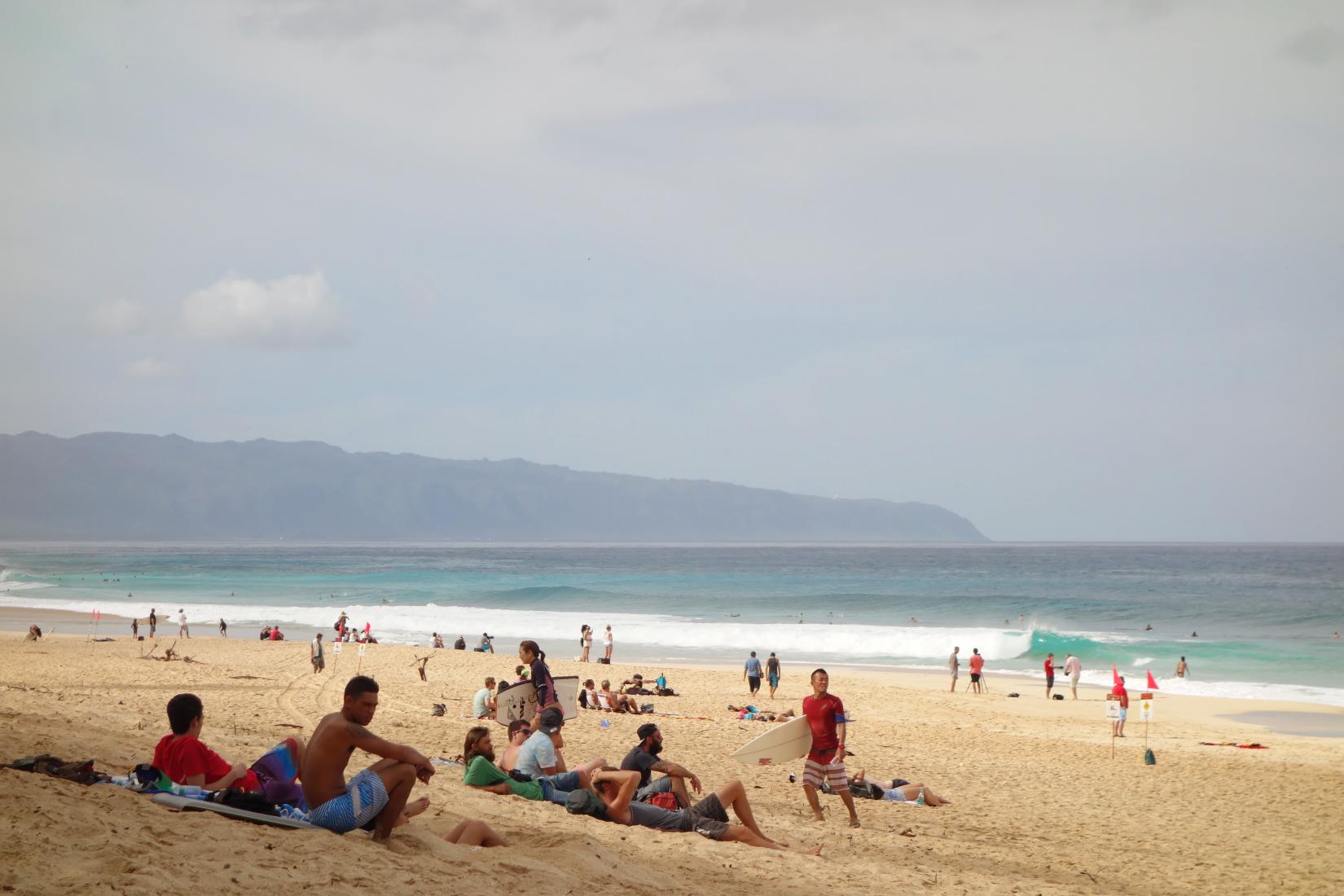 Sandee - Banzai Pipeline