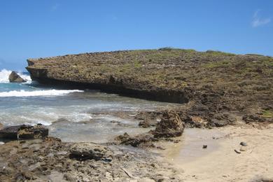 Sandee Ha'Ula Bay Beach