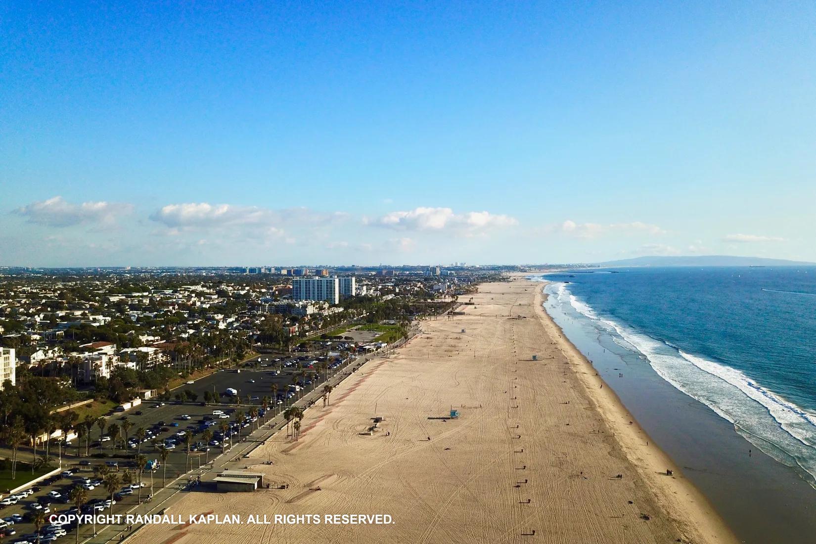 Sandee - Santa Monica Beach