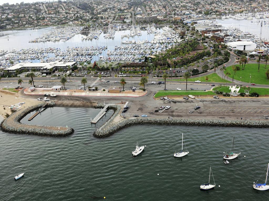 Sandee - Shelter Island Shoreline Park