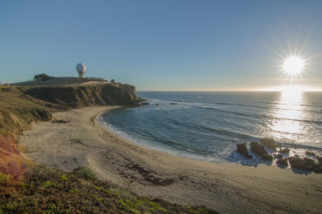 Sandee Pillar Point Harbor Beach