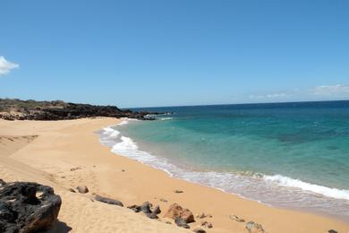 Sandee Polihua Beach Photo