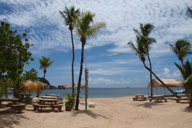 Sandee Bolongo Bay Photo