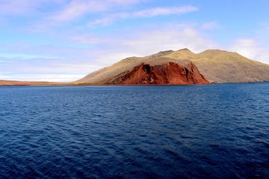 Sandee - Rabida Island