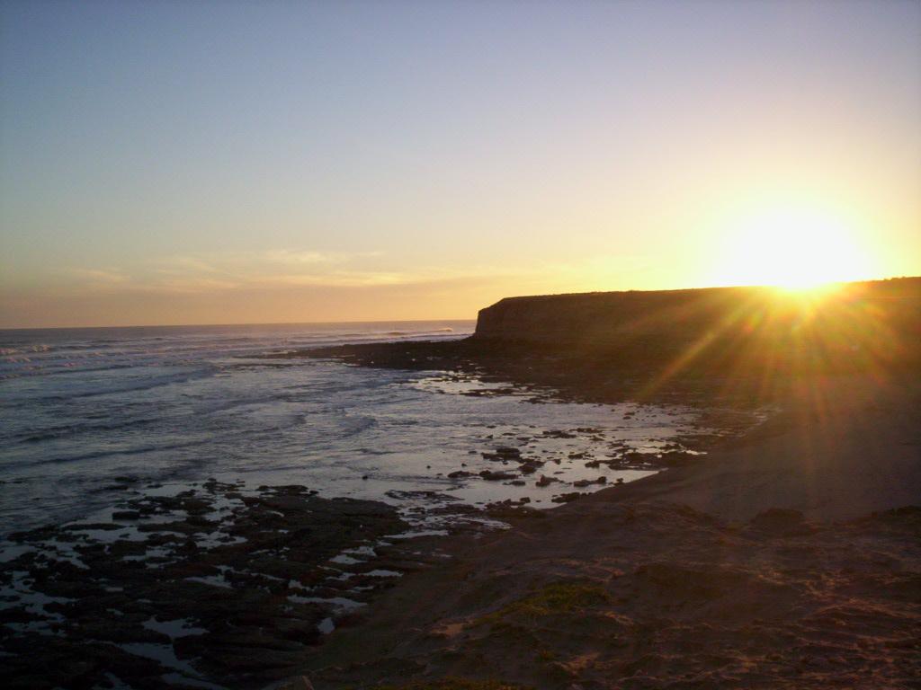 Sandee - Playa Escondida