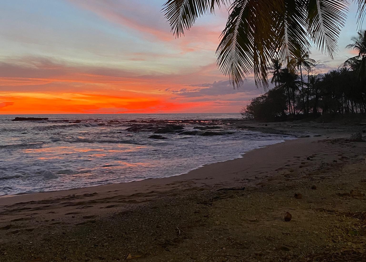 Sandee - Playa Malpais