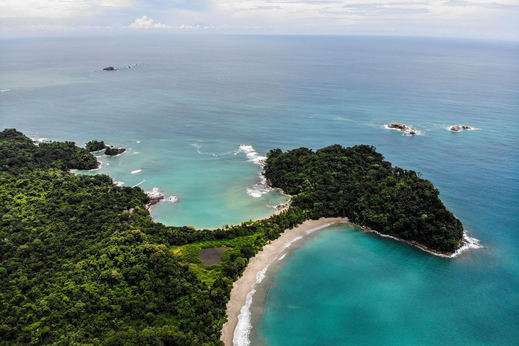 Sandee - Playa Manuel Antonio