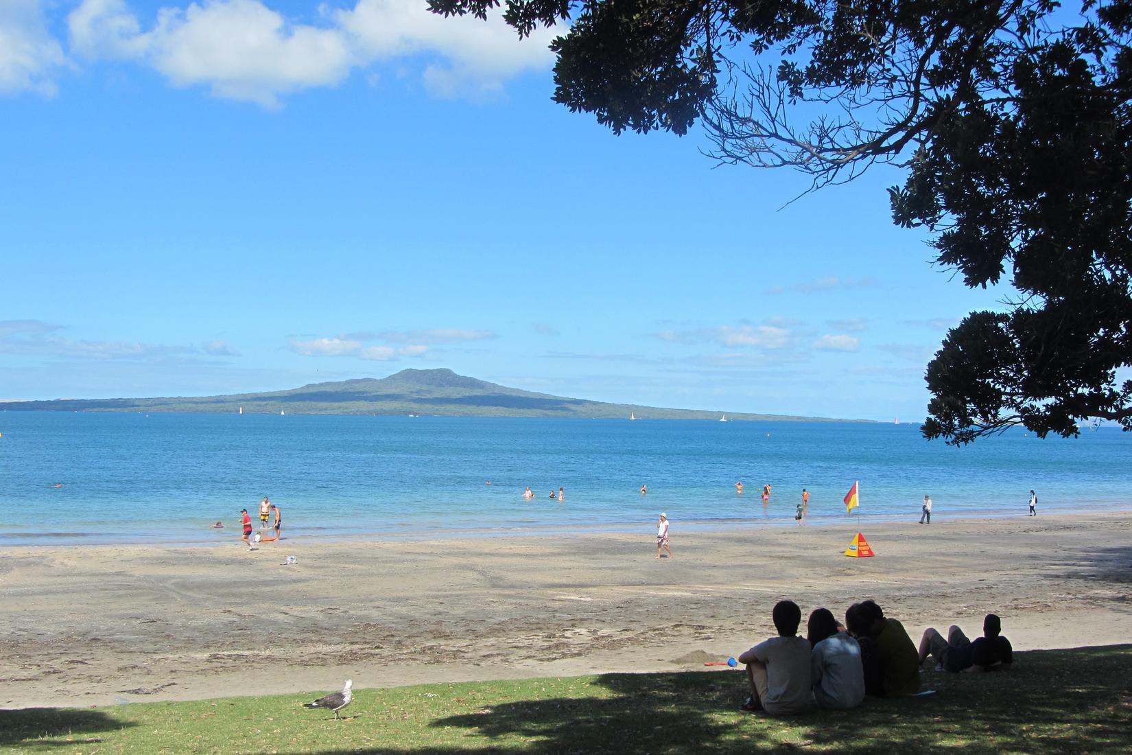 Sandee - Takapuna Beach