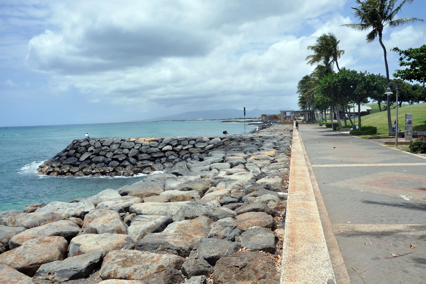 Sandee - Kakaako Waterfront Park