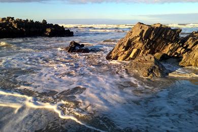 Sandee - Grotto Beach