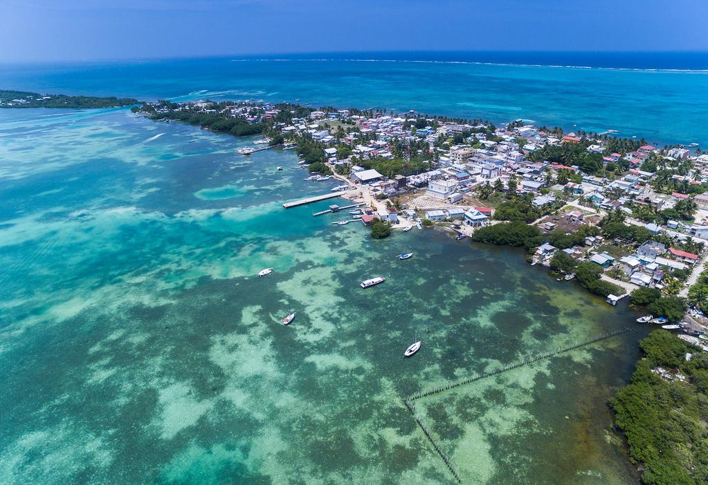 Sandee Caye Caulker