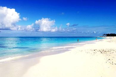 Sandee Babalua Beach