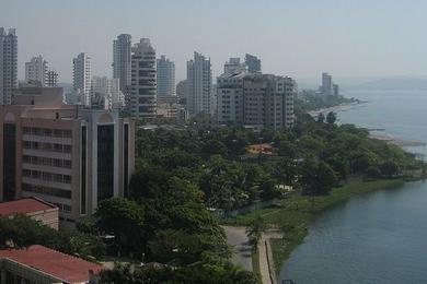 Sandee El Laguito