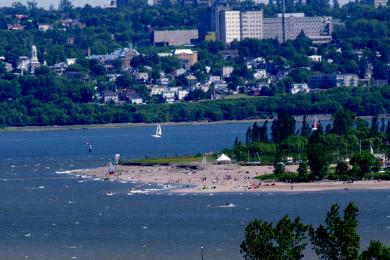 Sandee Baie De Beauport Beach