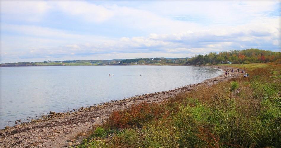 Sandee - Bayfield Beach Provincial Park