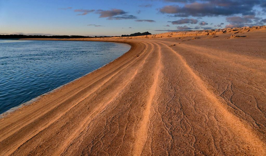 Sandee - Ruakaka Beach