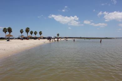 Sandee Lighthouse Beach
