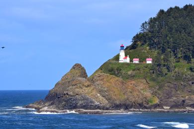 Sandee Point No Point Lighthouse Park