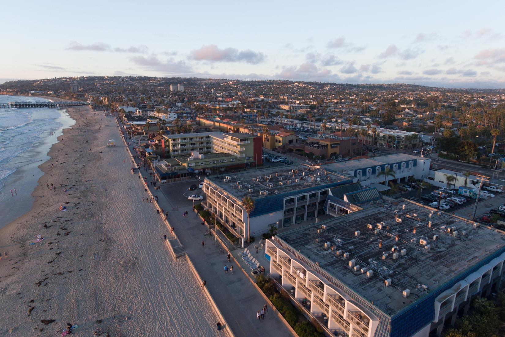 Sandee - Pacific Beach Park