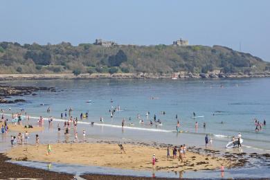 Sandee - Gyllyngvase Beach