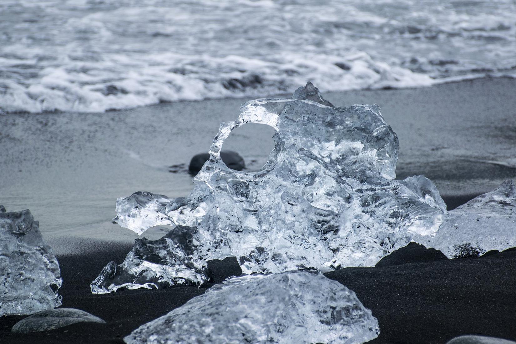 Sandee - Jokulsarlon Beach