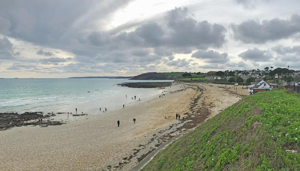 Sandee - Gyllyngvase Beach